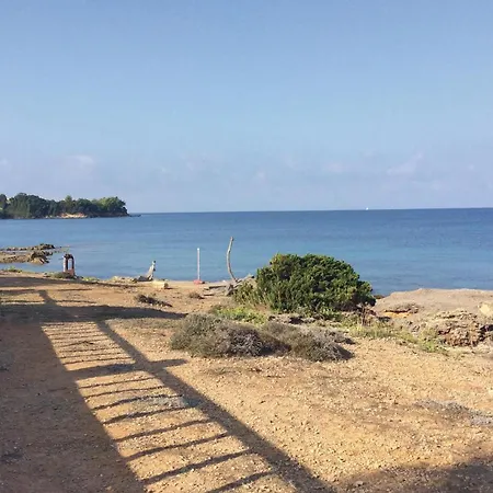 Beautiful In Leventoxori, Ilias *