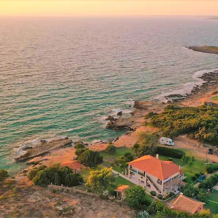 Beautiful In Leventoxori, Ilias * Korakochori