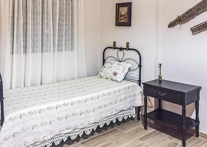 Leventoxori Ilias With Sea View 06 *